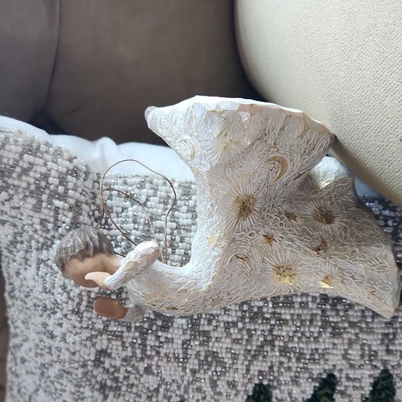 Willow Tree, Song of Joy Tree Topper - Picture 8 of 13